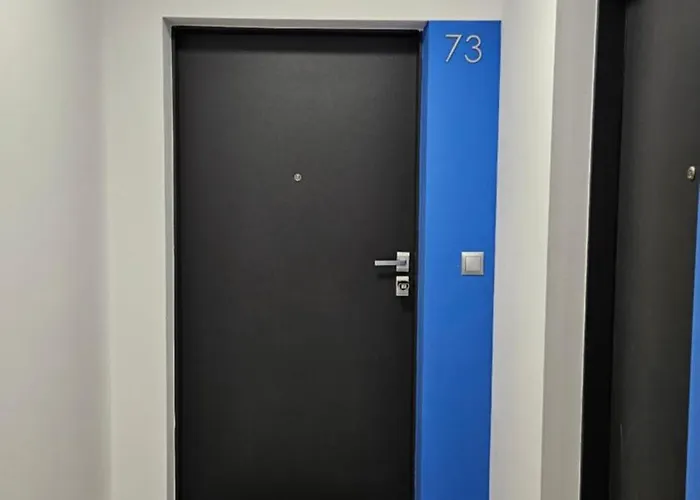 Bulgarska 59 - Sypialnia I Salon - 40m2 - Self Check In 24h *