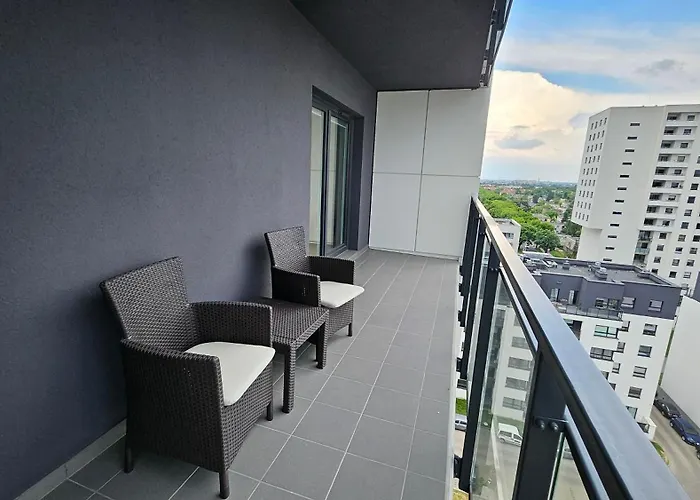 Bulgarska 59 - Sypialnia I Salon - 40m2 - Self Check In 24h Apartment *