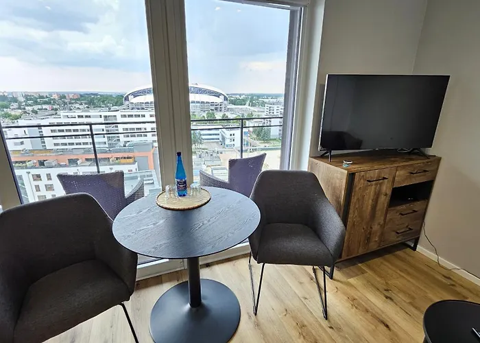 Bulgarska 59 - Sypialnia I Salon - 40m2 - Self Check In 24h * Poznan