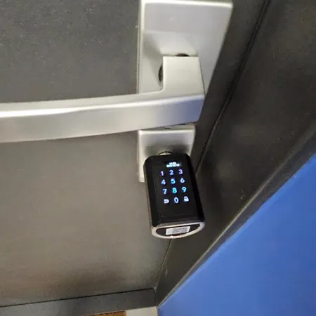شقة Bulgarska 59 - Sypialnia I Salon - 40m2 - Self Check In 24h